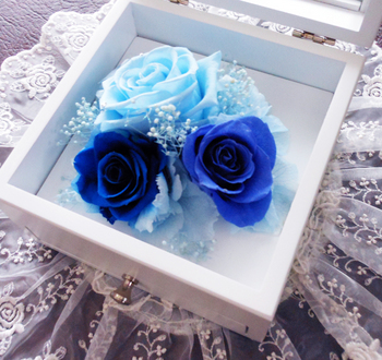 blue rose1.jpg